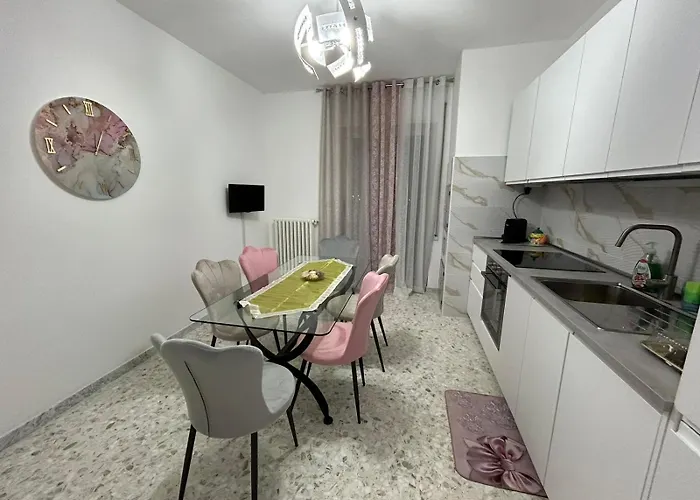 Sole House شقة بيشيلي